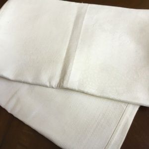 VTG RUSSIAN WHITE TWIN MATELASSE COVERLET BEDCOVER 100% Cotton 55x82.5 BNWT